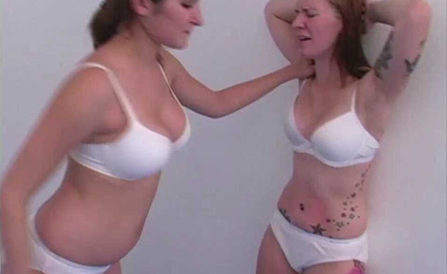 2010_086 BRITTANY versus CARRIE “Belly Punch Battle”